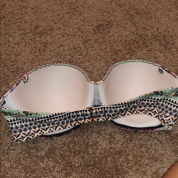 Swim top - Picture 2 of 3